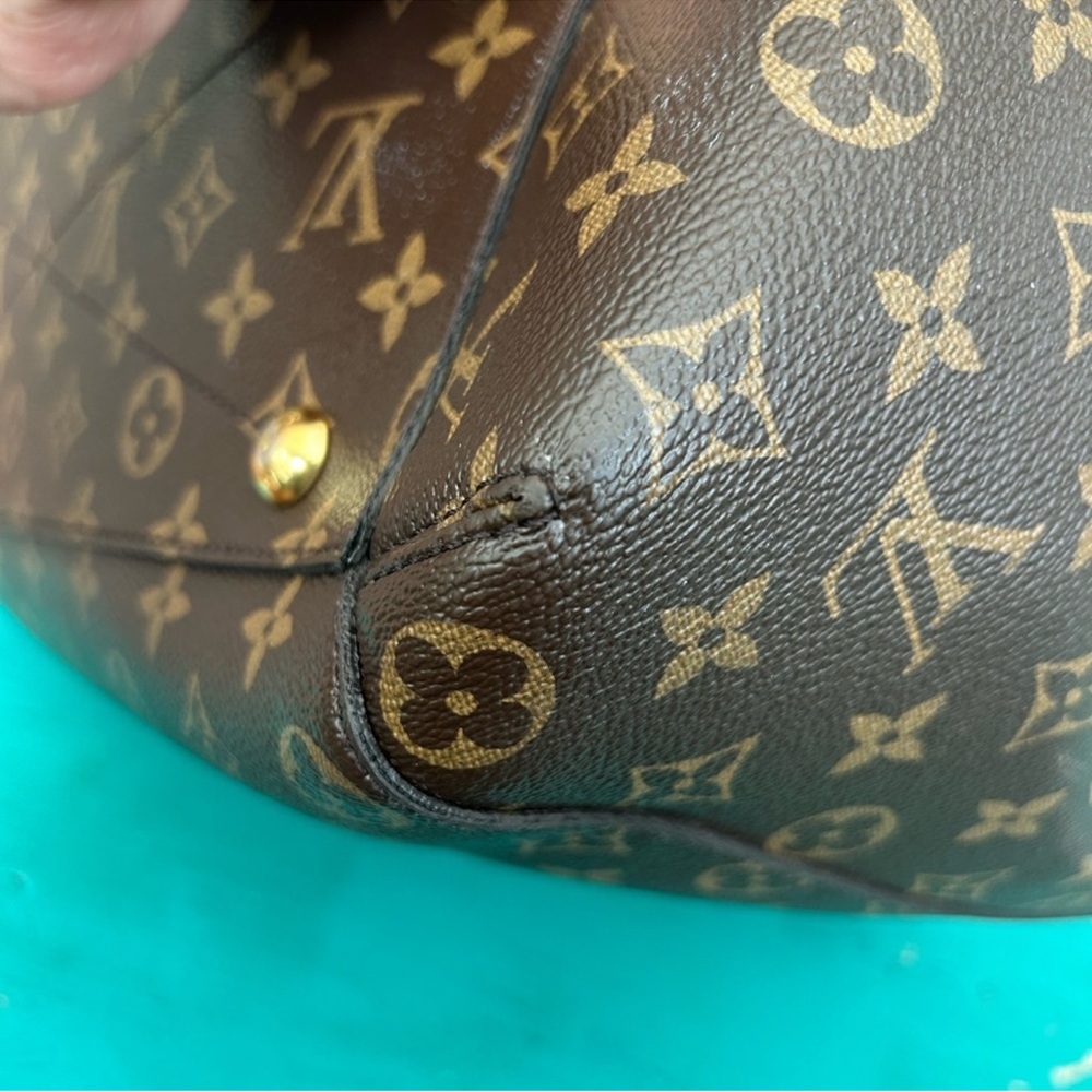 Louis Vuitton 2017 Montaigne GM bag, EUC - Picture 14 of 16